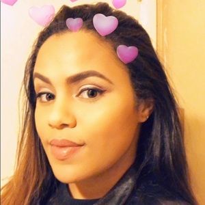 Meet your Posher, Mirna